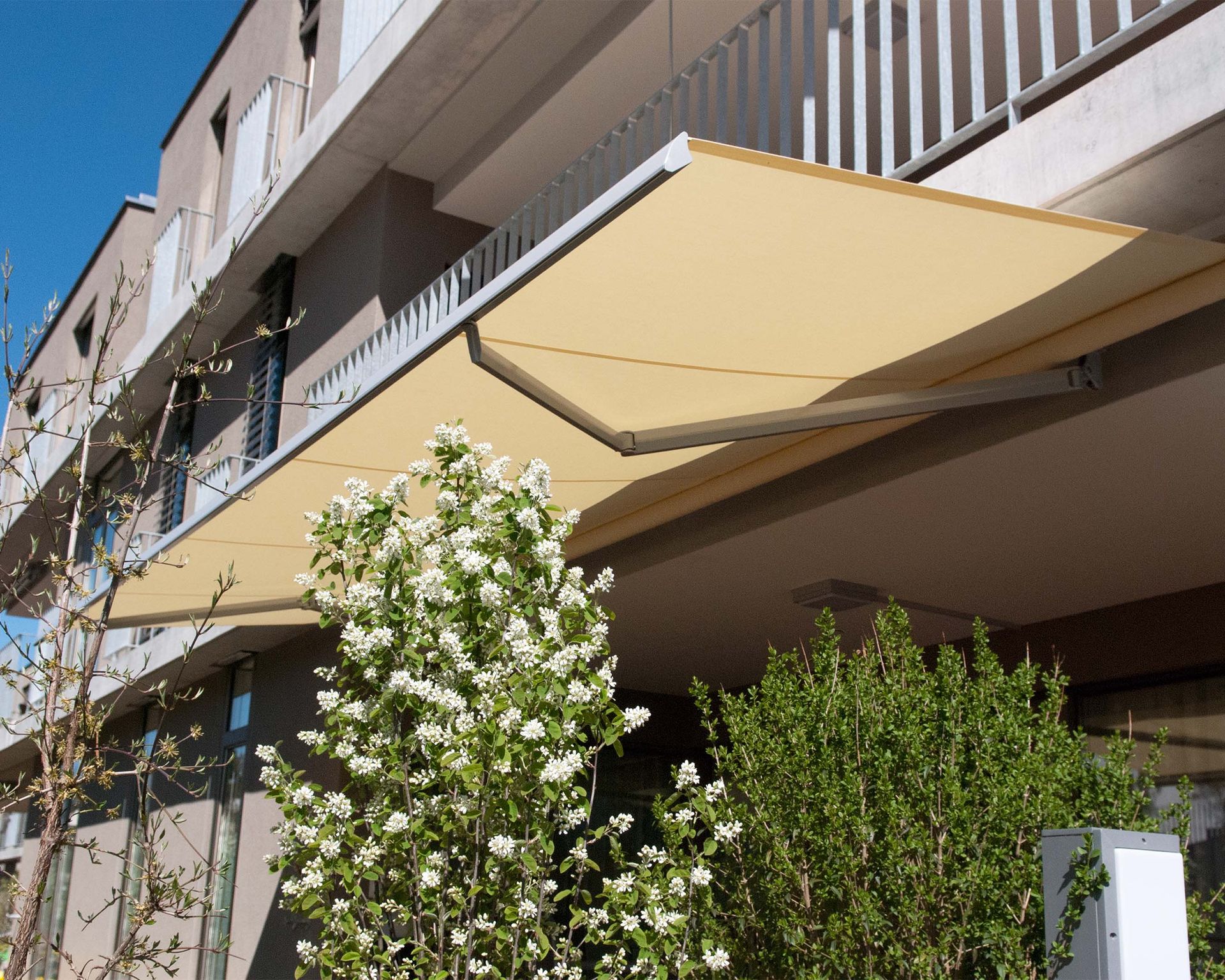 Azur SG2400 – Bild 2