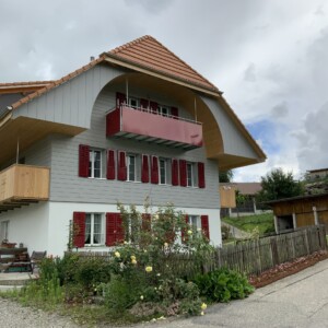 Klappläden, Fensterläden Gehrig Storen Riggisberg